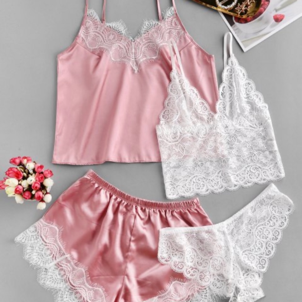 Lace Insert Sexy Satin Four Pieces Pajama Set (L)